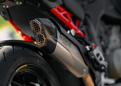 MY25 DUCATI MULTISTRADA V4 PIKES PEAK DYN ONLOCATION 48 UC692810 High 15