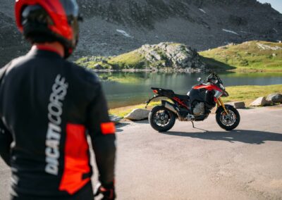 MY25 DUCATI MULTISTRADA V4 PIKES PEAK DYN ONLOCATION 50 UC692812 High 16