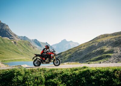 MY25 DUCATI MULTISTRADA V4 PIKES PEAK DYN ONLOCATION 55 UC692817 High 18