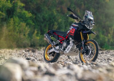 01 Aprilia Tuareg Rally