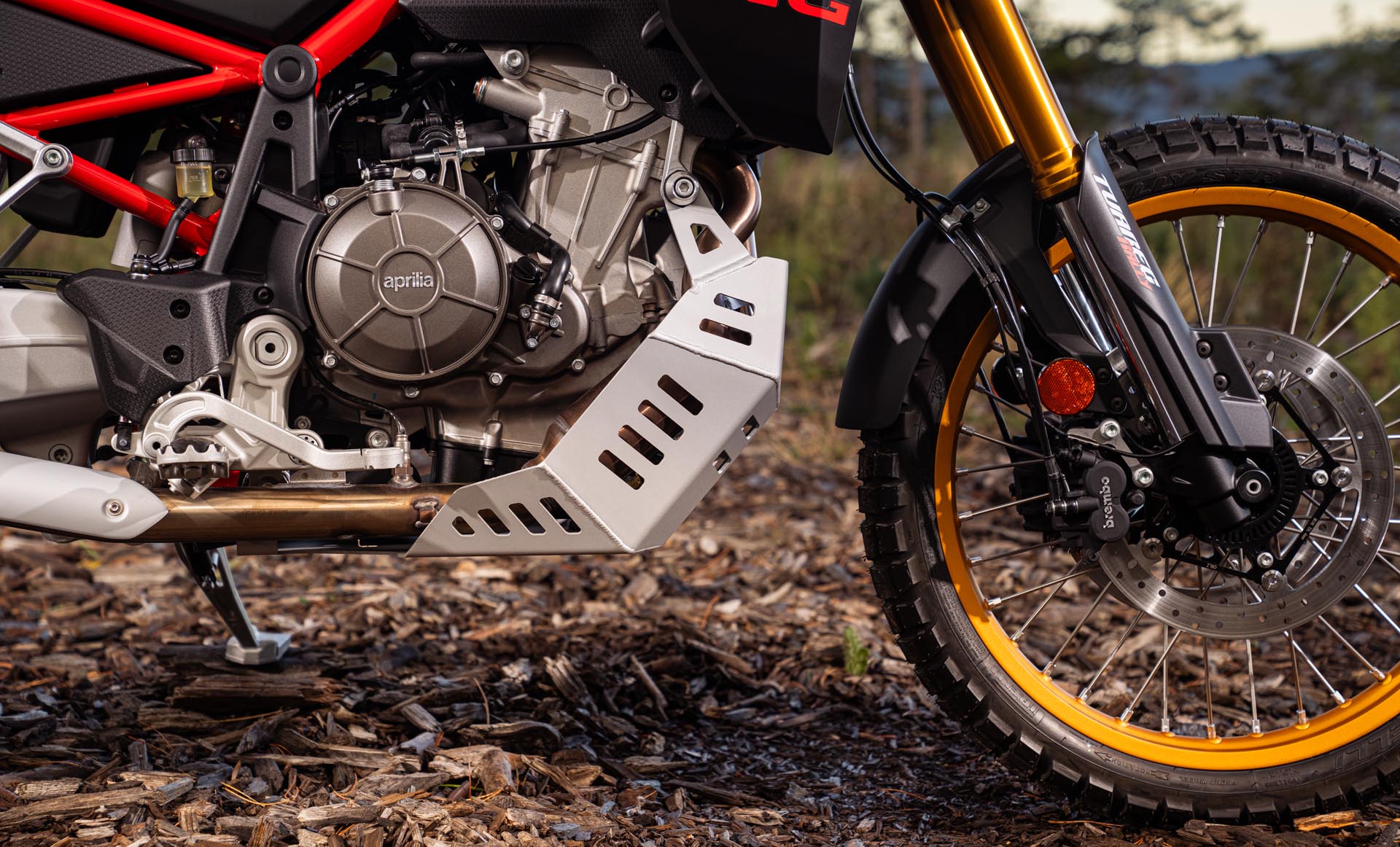 41 Aprilia Tuareg Rally Adventure Motorcycle Review Aprilia Tuareg Rally