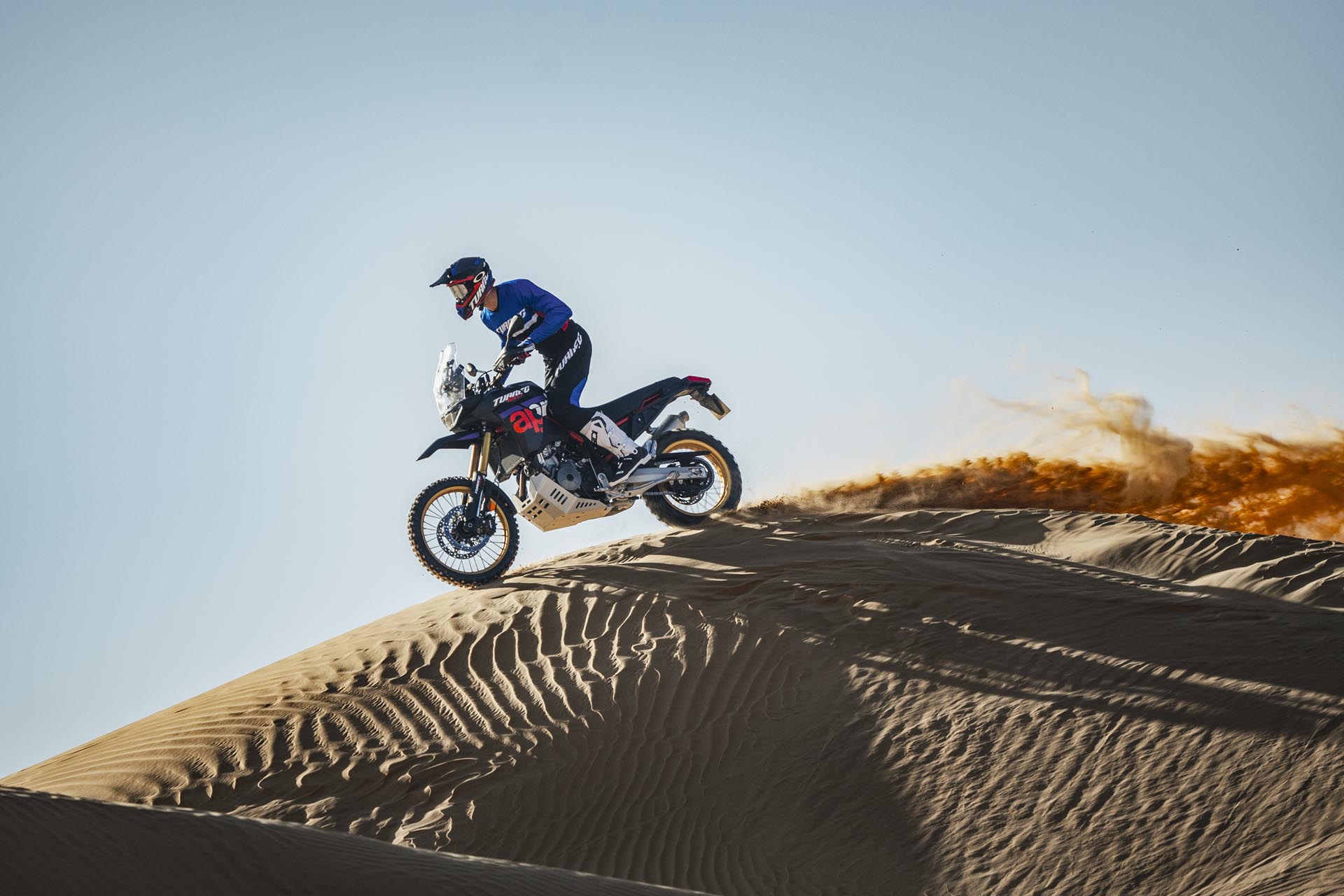Aprilia_Tuareg_Rally_YM25_D3_0614 Adventure Motorcycle Yahama Tenere 700 2025