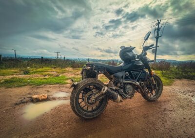 Motorcycle Adventure Gear Arai XD-5 Black Frost