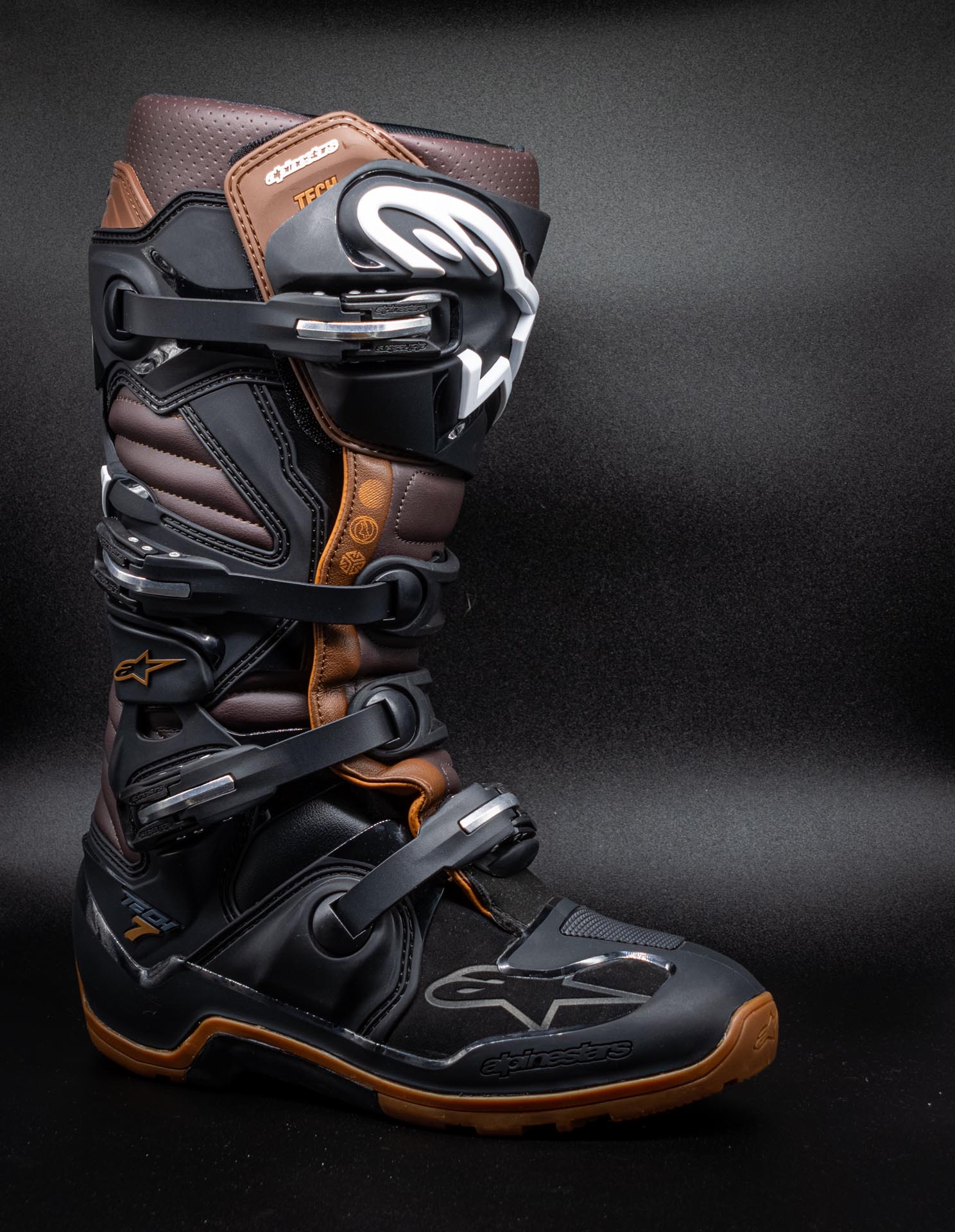 DSC_5202-HDR Motorcycle Adventure Gear Alpinestars Tech 7 Enduro Boots
