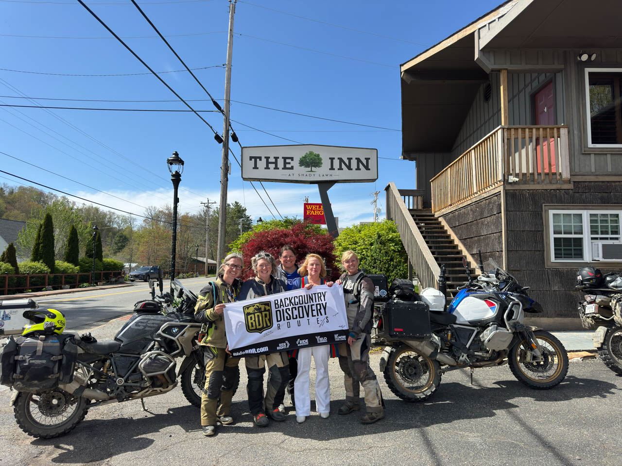 Sisters of the SEBDR adventure morotecycling route