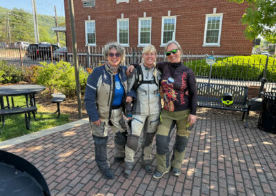 Sisters of the SEBDR adventure morotecycling route