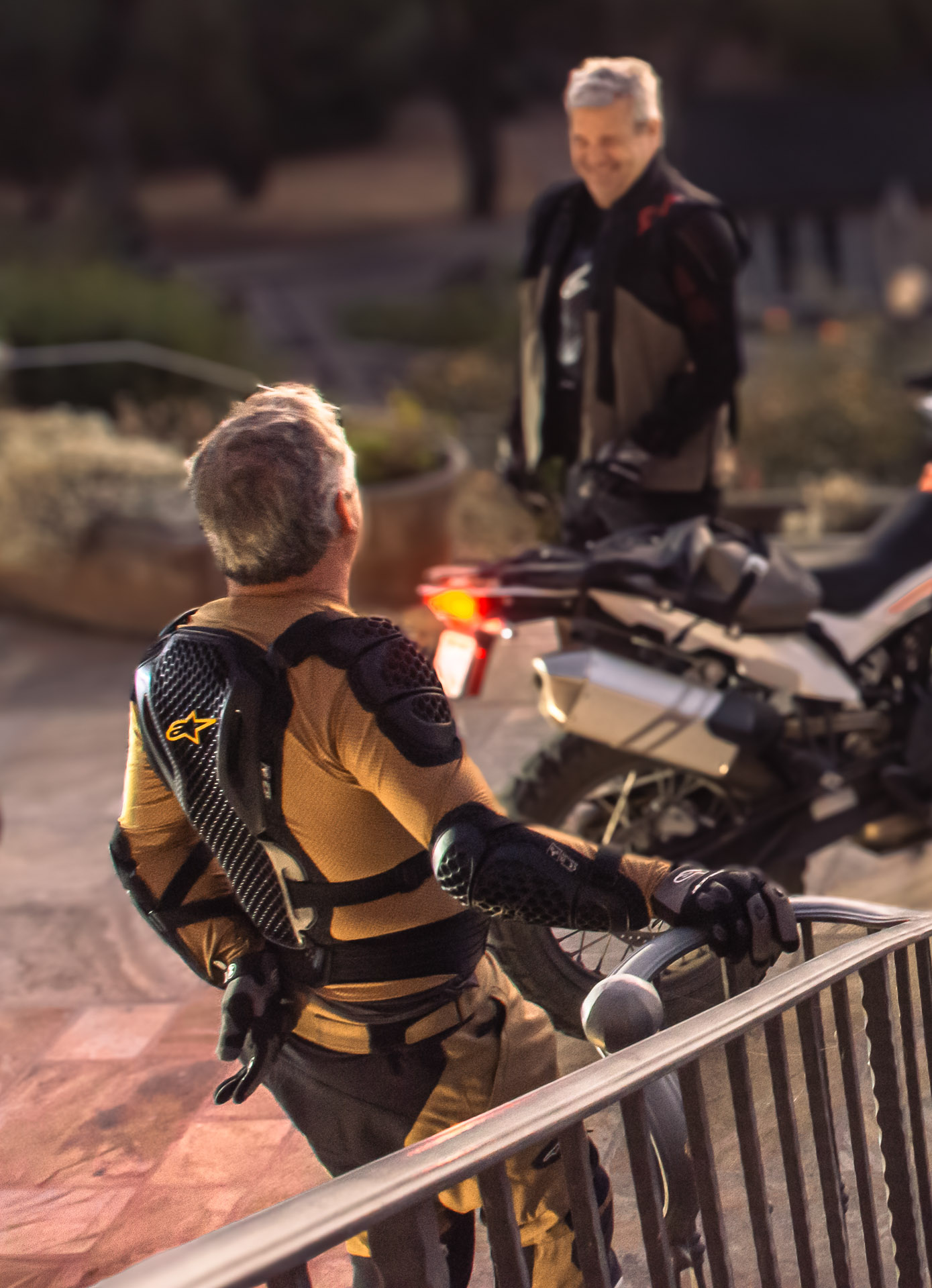 Alpinestars Bionic Action V2: Ultralight Protection with Maximum Ventilation