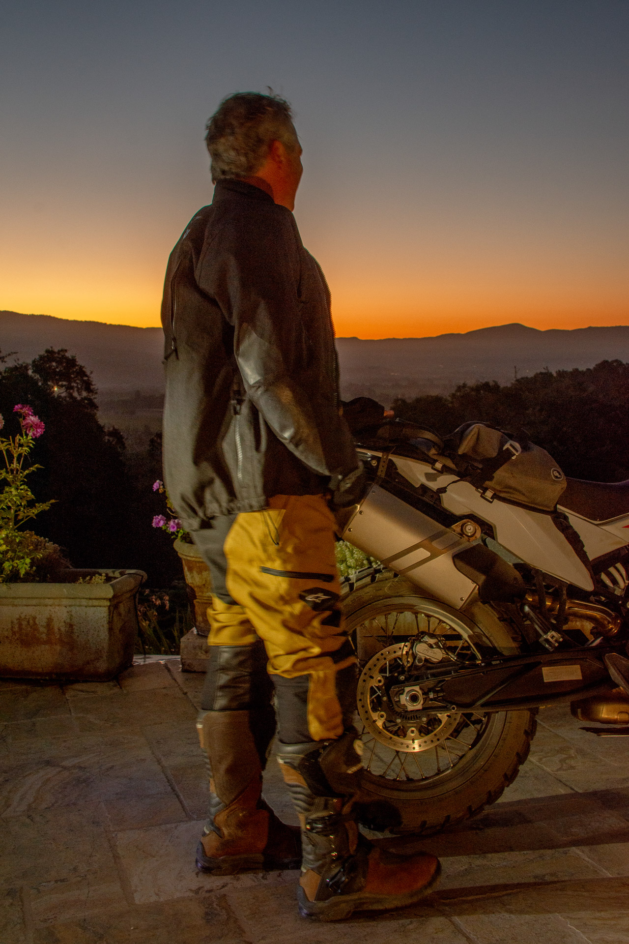 Alpinestars Venture XT: A Versatile Adventure System for Everyday Exploration