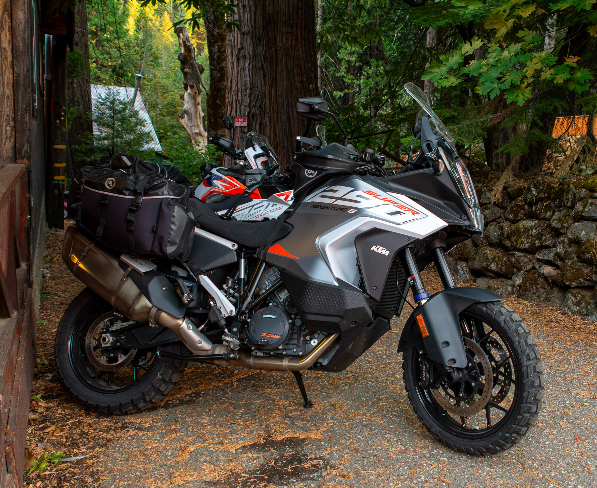 Dunlop Trailmax Raid: A True 50/50 Tire Built for Demanding Adventure Riders